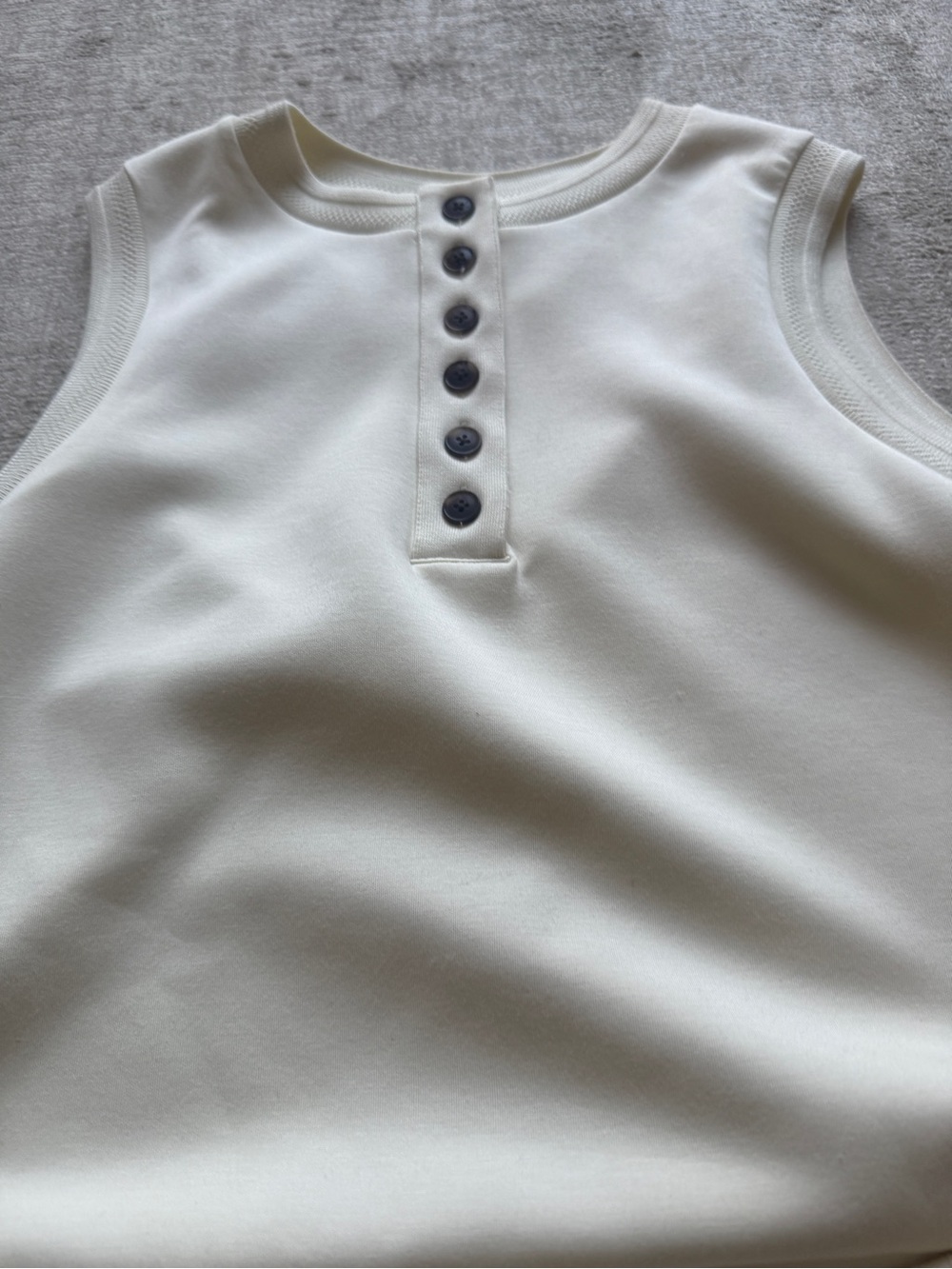 Varley Ivory Sleeveless Henley Tank and Drawstring Shorts Set - Picture 2 of 10